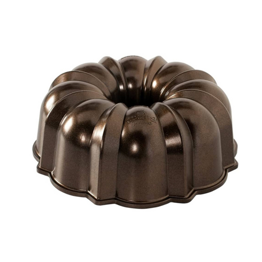 MOLDE NORDIC WARE BRONZE CAST BUNDT PAN