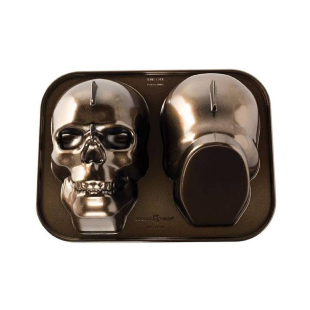 MOLDE NORDIC WARE HAUNTED SKULL CAKE PAN