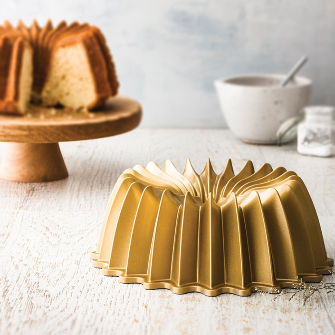 MOLDE NORDIC WARE BRILLANCE BUNDT PAN