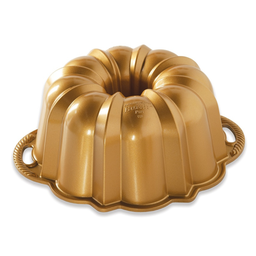 MOLDE NORDIC WARE ANNIVERSARY BUNDT PAN