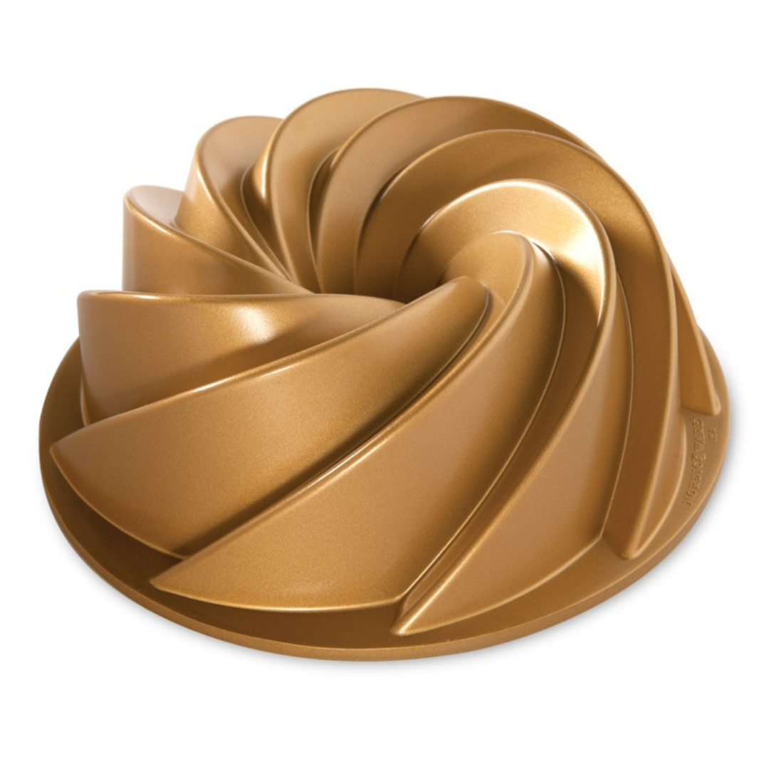 MOLDE NORDIC WARE HERITAGE BUNDT PAN