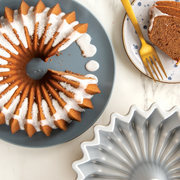 MOLDE NORDIC WARE BRILLANCE BUNDT PAN